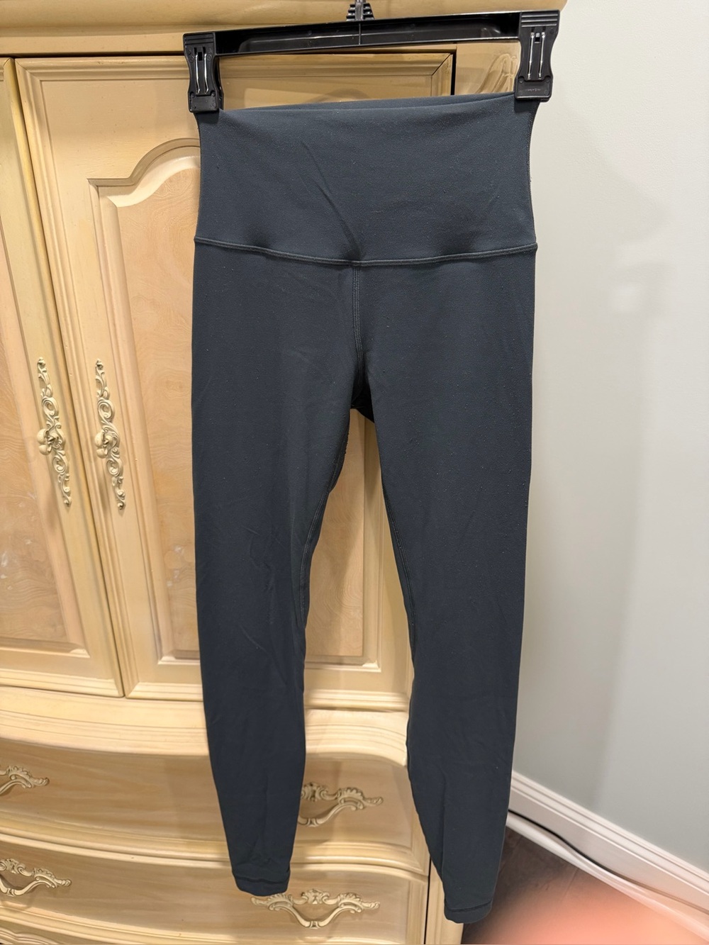 lululemon align  - have some pilling but still in very good condition